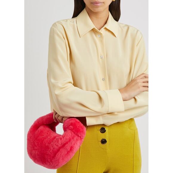 Bottega Veneta Shearling Mini Jodie Bag in Lollipop & Gold - Picture 7 of 15